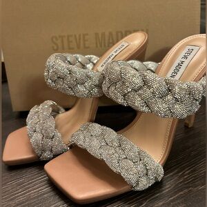 Steve Madden Kenley rhinestone sandal-New in box